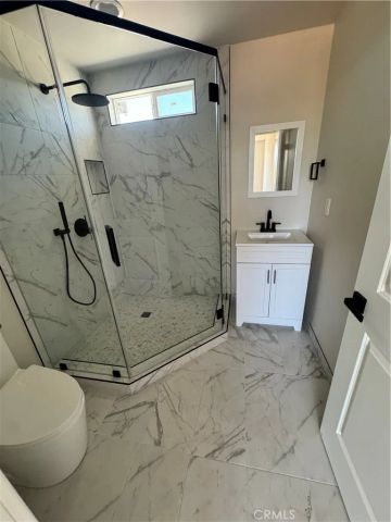 13913 Del sur, Pacoima, CA 91331