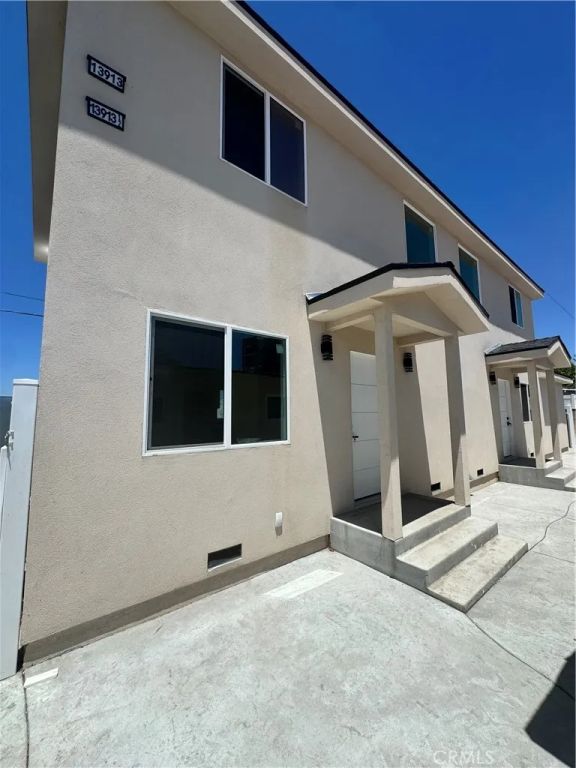 13913 Del sur, Pacoima, CA 91331