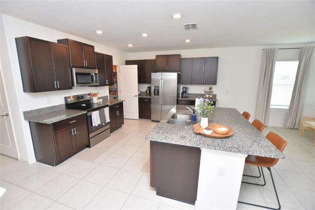 2767 RED EGRET DRIVE, Bartow, FL 33830