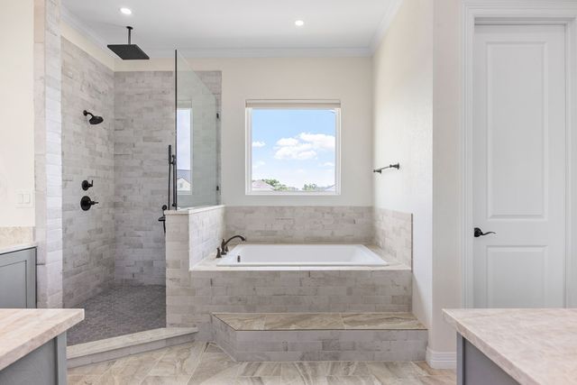 1020 Pinnacle View Dr, Kerrville, TX 78028