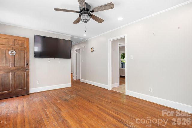 3960 Bristol Drive, Charlotte, NC 28208