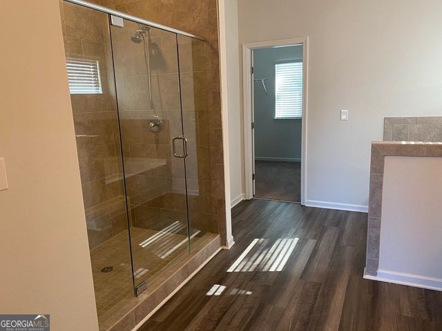 5650 Mirror Lake Drive, Cumming, GA 30028