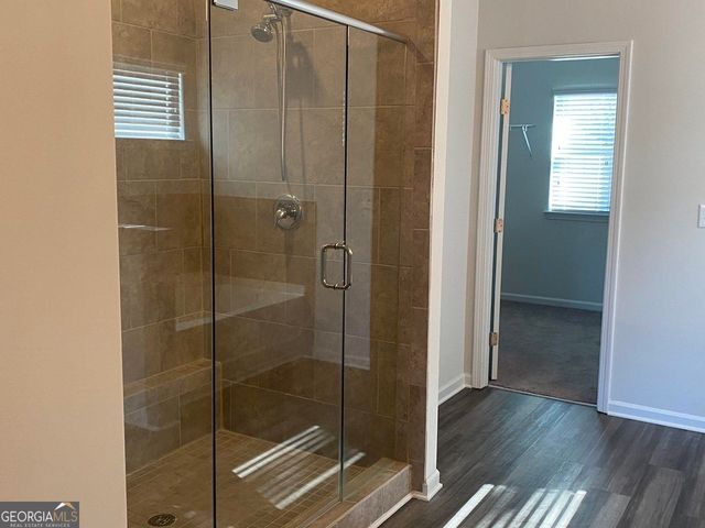 5650 Mirror Lake Drive, Cumming, GA 30028