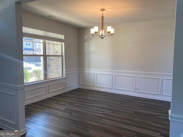 5650 Mirror Lake Drive, Cumming, GA 30028