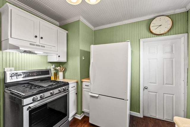 4825 S 700 W, Mentone, IN 46539