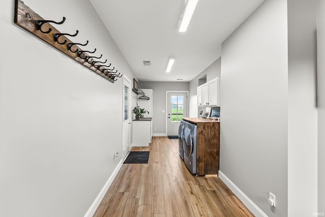 4825 S 700 W, Mentone, IN 46539