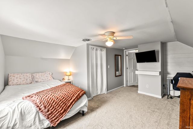 4825 S 700 W, Mentone, IN 46539