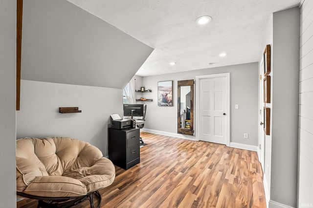 4825 S 700 W, Mentone, IN 46539
