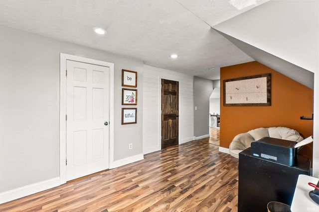 4825 S 700 W, Mentone, IN 46539