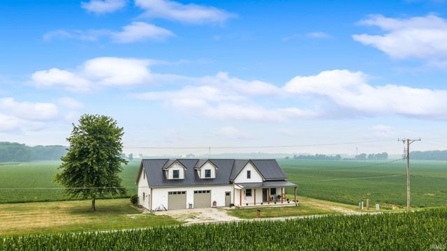 4825 S 700 W, Mentone, IN 46539