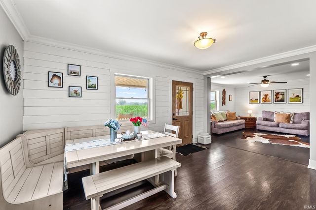 4825 S 700 W, Mentone, IN 46539