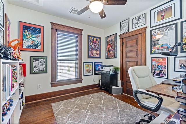 411 N Broadway Street, Siloam Springs, AR 72761