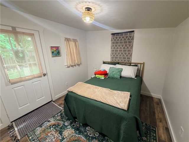 411 N Broadway Street, Siloam Springs, AR 72761