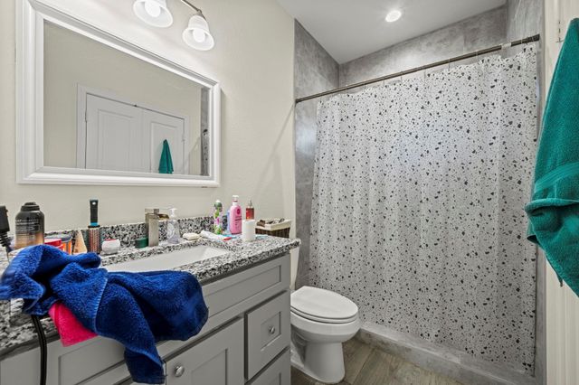 16678 E Lynbrook, Montgomery, TX 77316