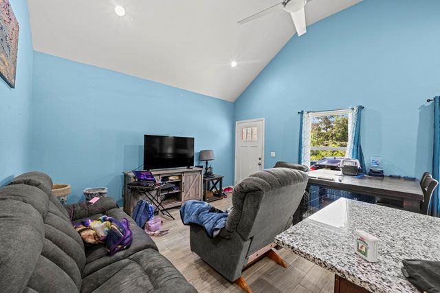 16678 E Lynbrook, Montgomery, TX 77316