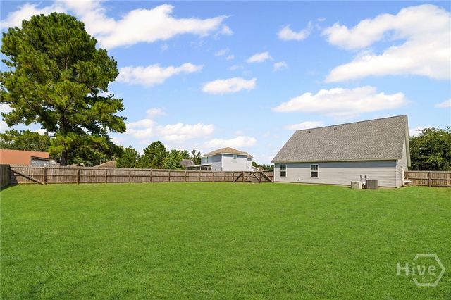 35 Oscar Court, Ellabell, GA 31308