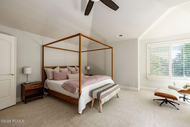 702 S Woodbriar Way, North Salt Lake, UT 84054