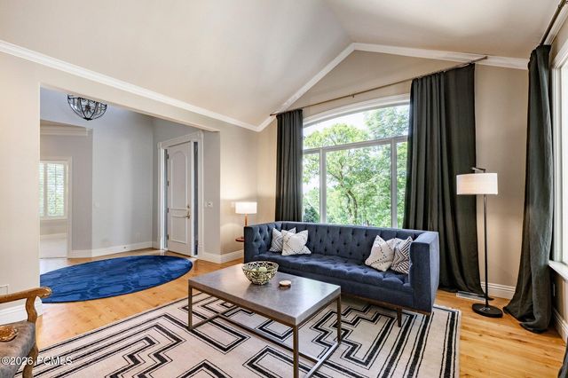 702 S Woodbriar Way, North Salt Lake, UT 84054