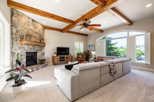 702 S Woodbriar Way, North Salt Lake, UT 84054