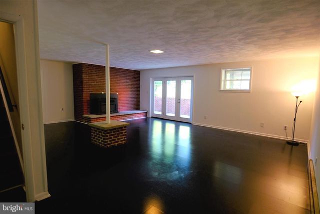 2603 BEACON HILL RD, Alexandria, VA 22306