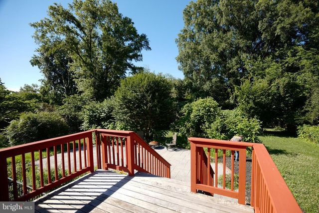 2603 BEACON HILL RD, Alexandria, VA 22306