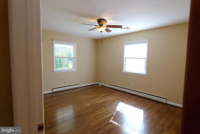 2603 BEACON HILL RD, Alexandria, VA 22306