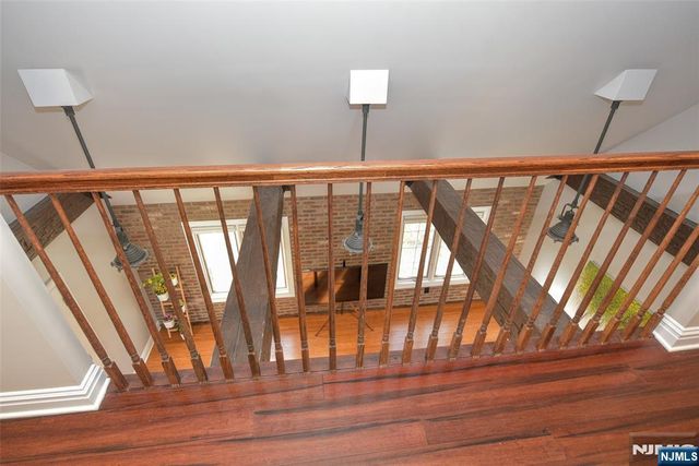 35 Oak Ridge Road, Ramsey, NJ 07446