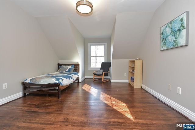 35 Oak Ridge Road, Ramsey, NJ 07446