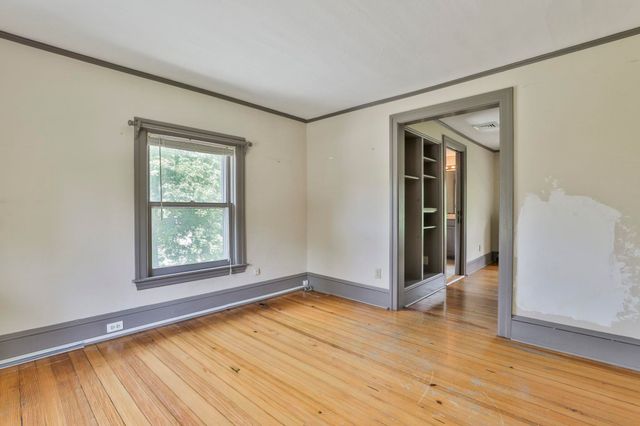 108 Ponemah Road, Amherst, NH 03031