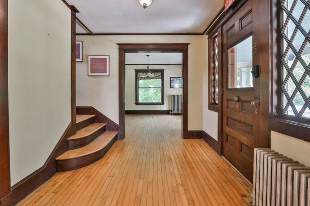 108 Ponemah Road, Amherst, NH 03031