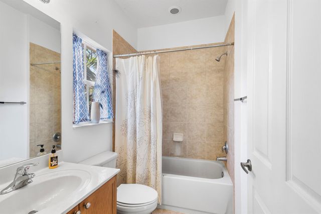 247 Lake Monterey Circle, Boynton Beach, FL 33426