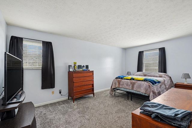 1328 Hammann Drive, Batavia Twp, OH 45102