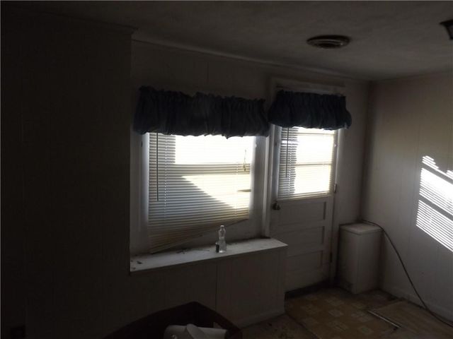 1 Hopkins Court, Coventry, RI 02816