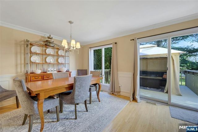 10 Greenup Court, Wayne, NJ 07470