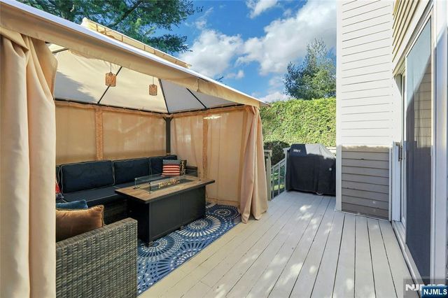 10 Greenup Court, Wayne, NJ 07470