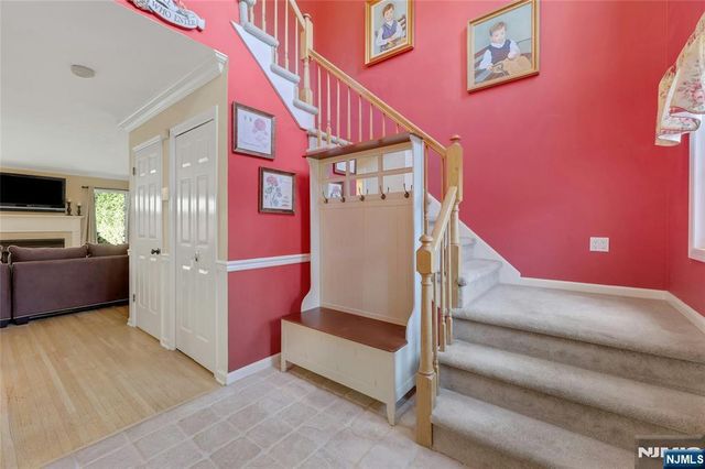 10 Greenup Court, Wayne, NJ 07470