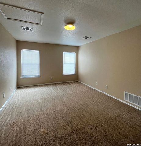 9 Sulfur Cyn, San Antonio, TX 78247