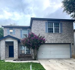 9 Sulfur Cyn, San Antonio, TX 78247