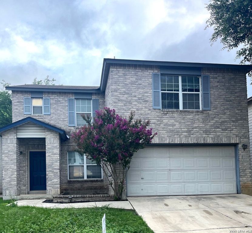 9 Sulfur Cyn, San Antonio, TX 78247
