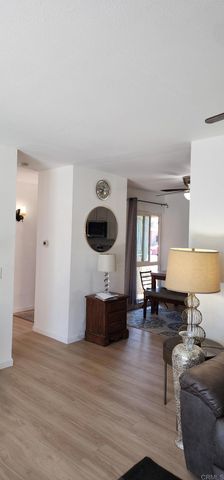 530 Roja Drive, Oceanside, CA 92057