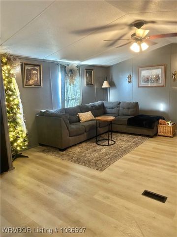 403 N Indiana Avenue, Panama, OK 74951