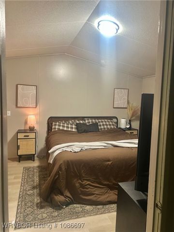 403 N Indiana Avenue, Panama, OK 74951