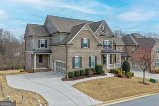 6015 Pennant Lane, Suwanee, GA 30024