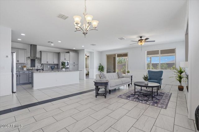 22555 N Diamond Drive, Maricopa, AZ 85138