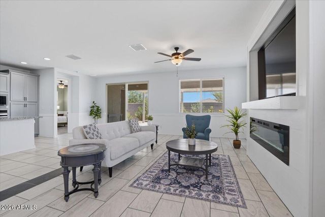 22555 N Diamond Drive, Maricopa, AZ 85138