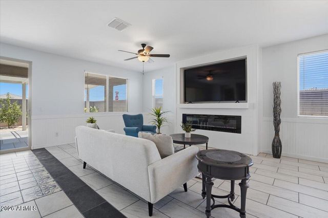 22555 N Diamond Drive, Maricopa, AZ 85138