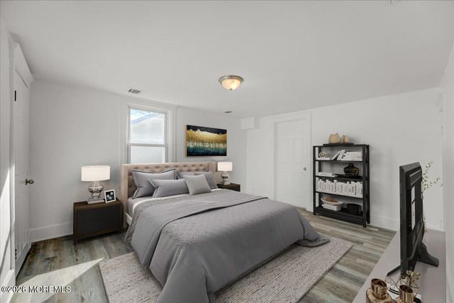 27 N 3rd Avenue, Manville, NJ 08835