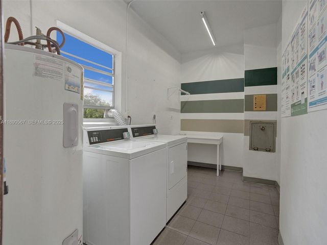 3506 NW 49th Avenue 508, Lauderdale Lakes, FL 33319