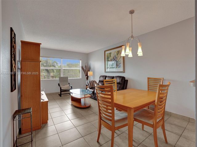 3506 NW 49th Avenue 508, Lauderdale Lakes, FL 33319