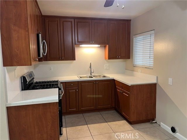 94 N San Mateo F, Redlands, CA 92373